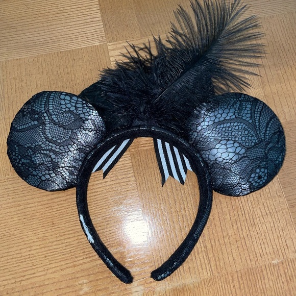 Disney Nightmare before Christmas Headband - Picture 3 of 3